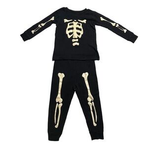 Carter's Glow In The Dark skeleton pajama set 18m